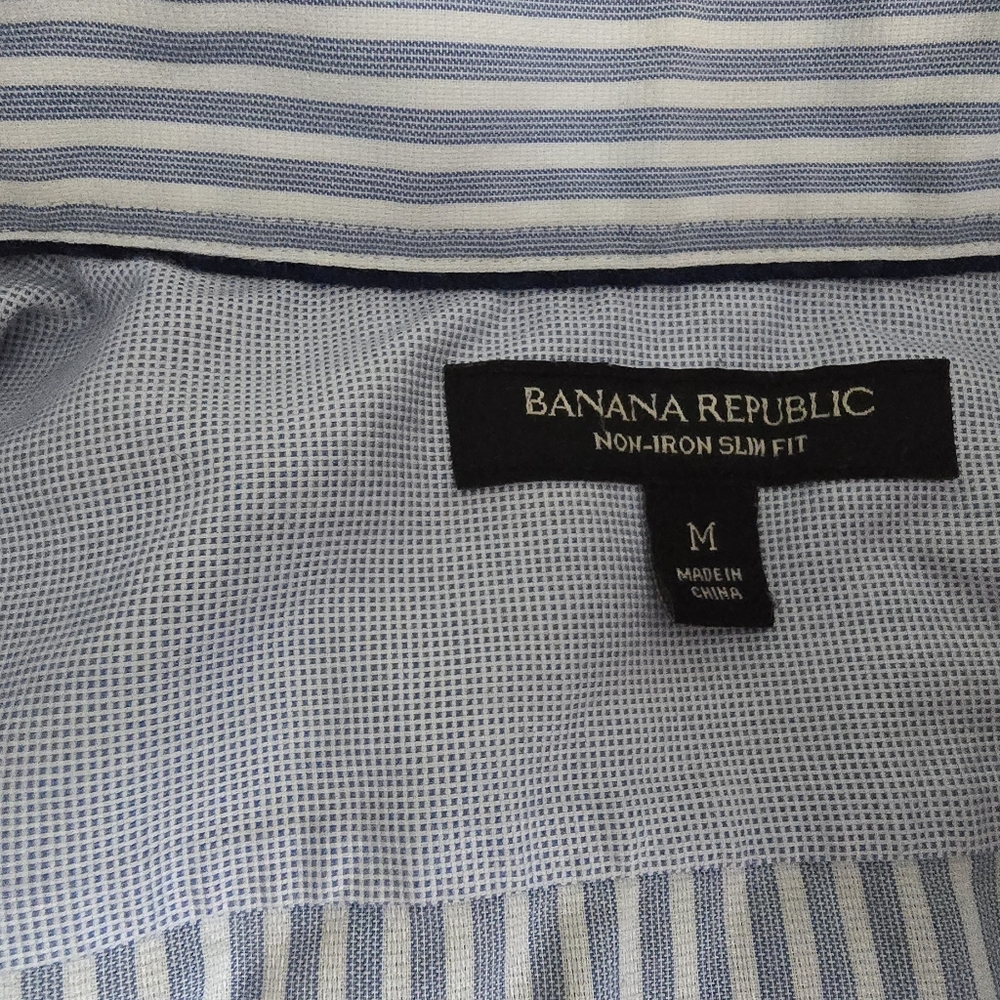 Banana Republic Collared Button Down Shirts - Picture 8 of 8